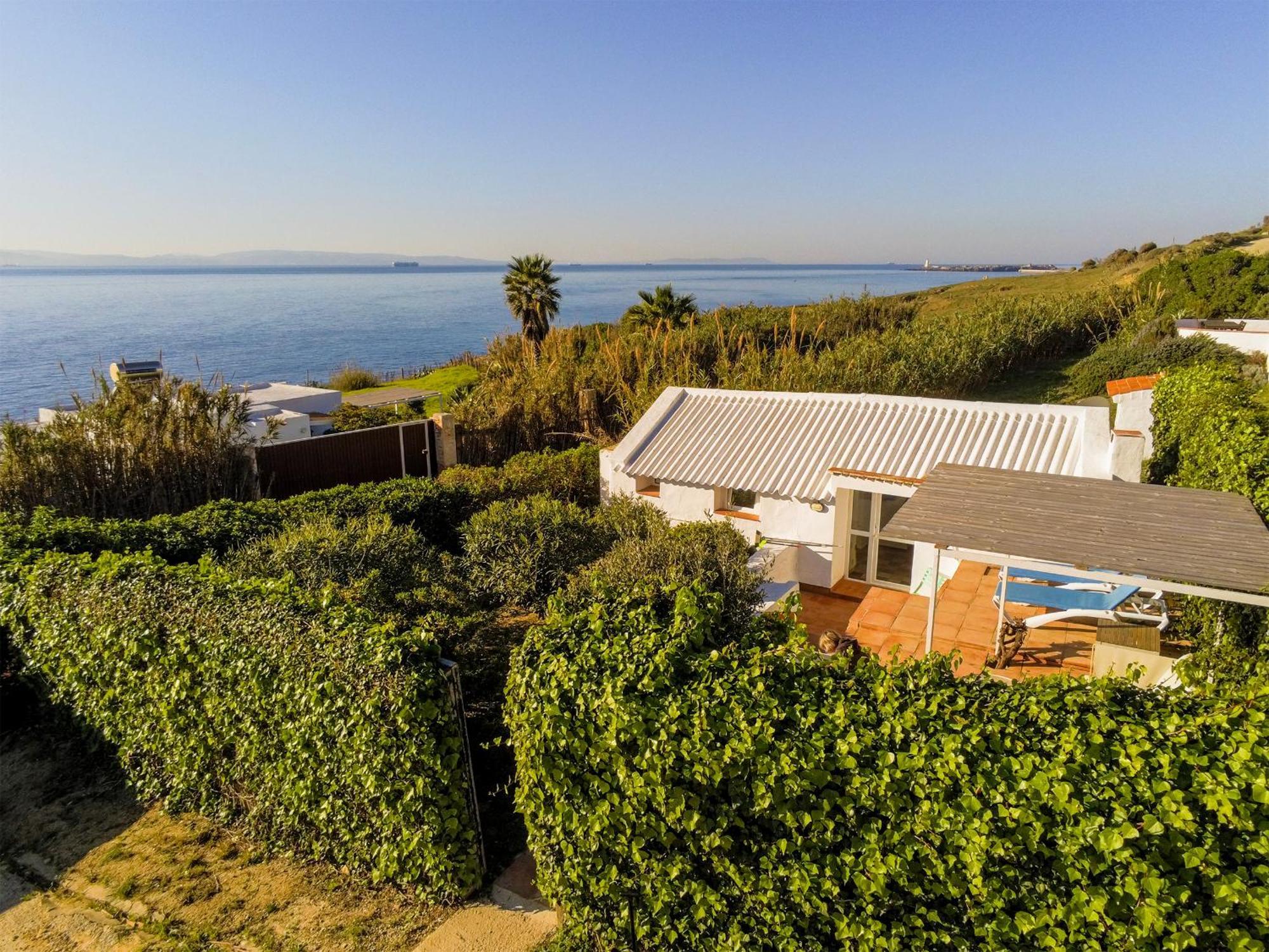 Front Amazing Views Holiday home
